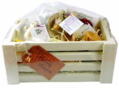 Heavenly Hamper - 'Emerald'